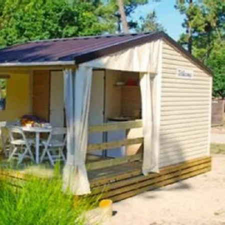 Kamp alanı De La Chapelette Saint-Martin-de-Crau