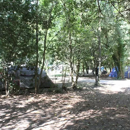 Kamp alanı De La Chapelette 3*